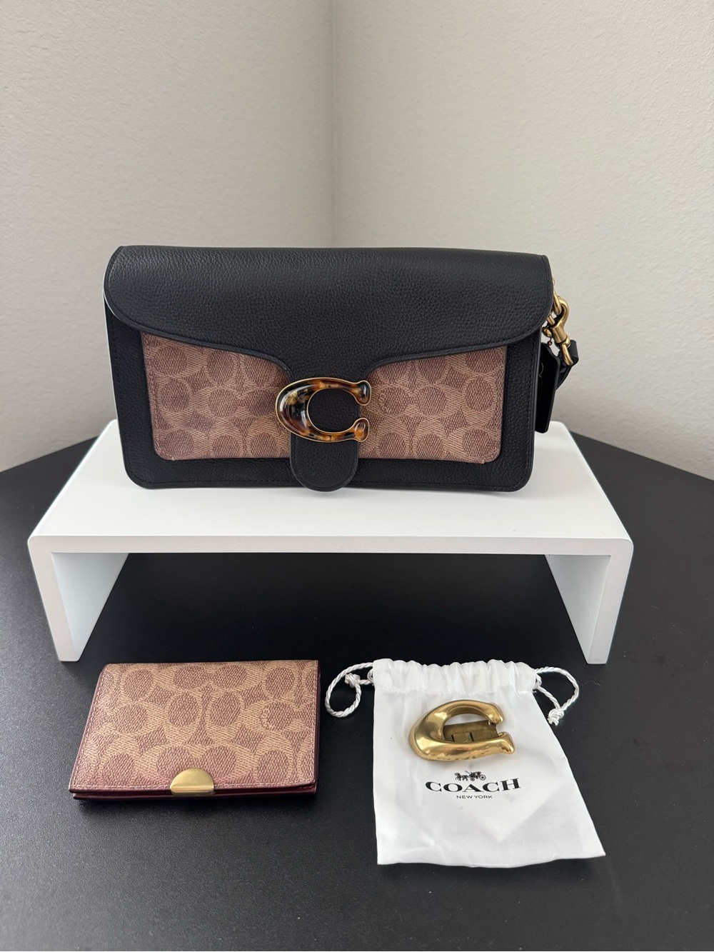 Coach Black & Brown Leather Bag With Gold Hardware & Matching Wallet